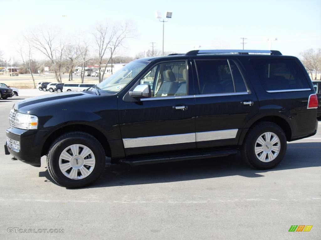 2008 Navigator Luxury 4x4 - Black / Stone photo #2