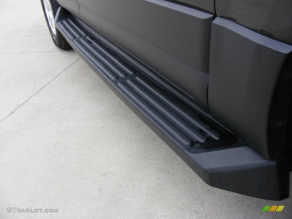 2007 Expedition XLT - Carbon Metallic / Charcoal Black photo #15