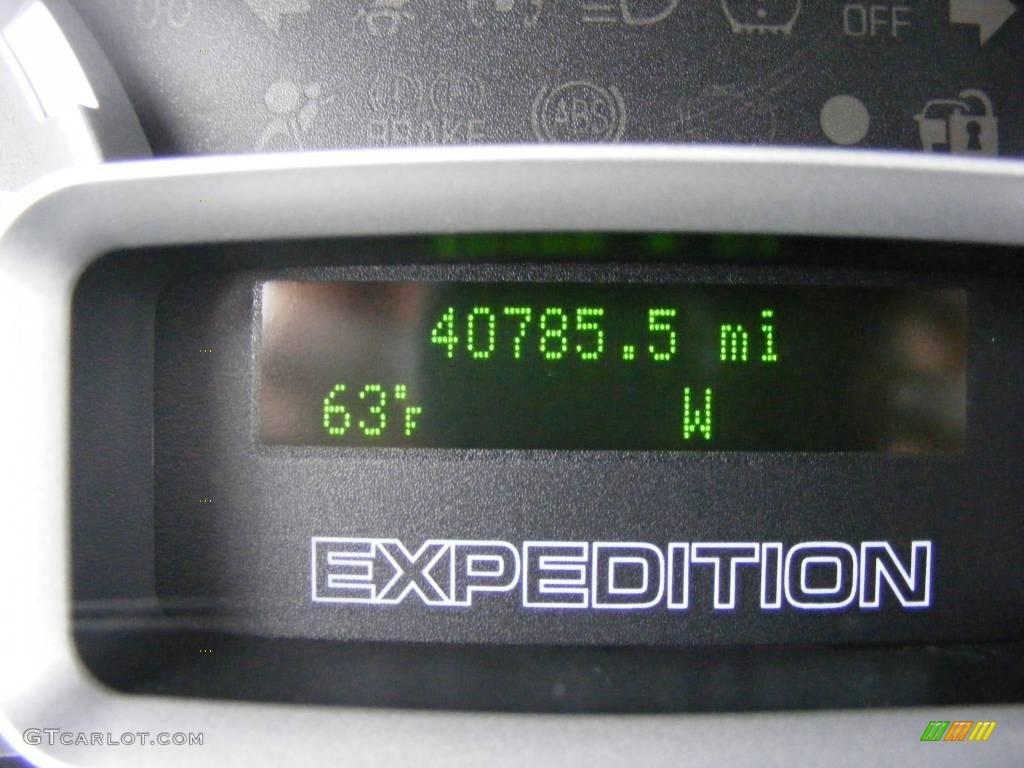 2007 Expedition XLT - Carbon Metallic / Charcoal Black photo #49