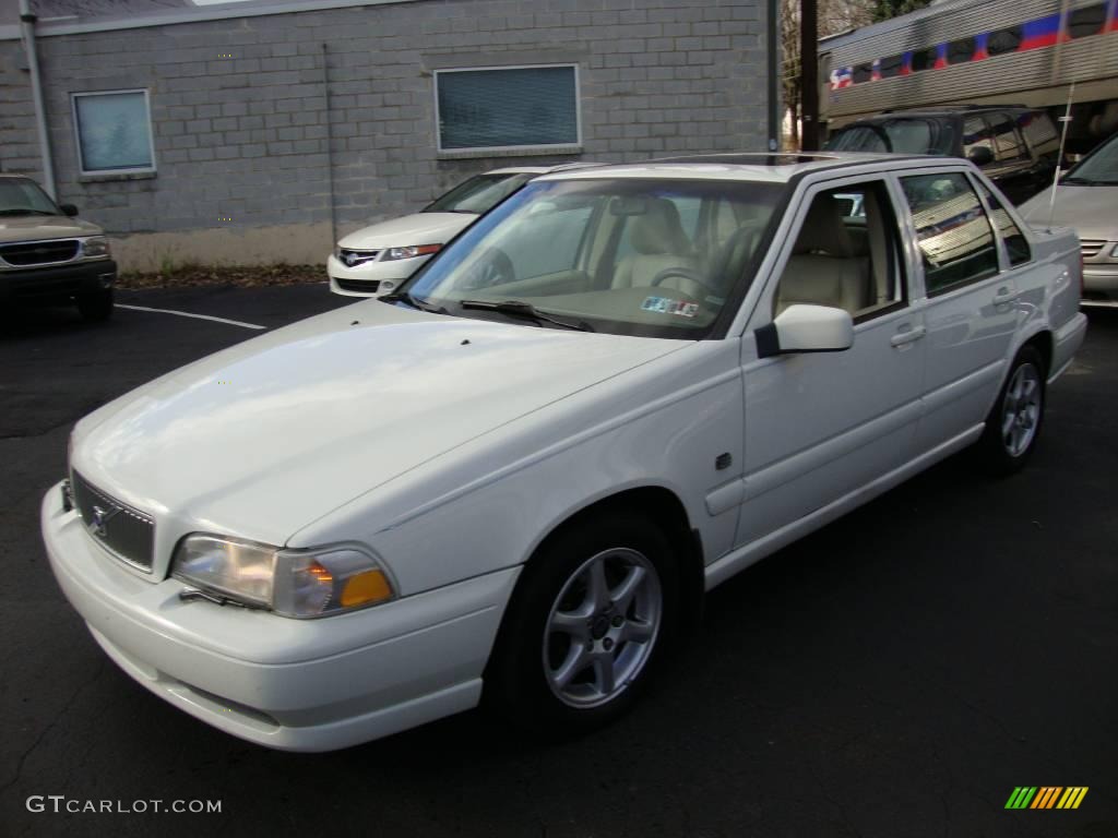 1999 S70  - White / Taupe photo #1