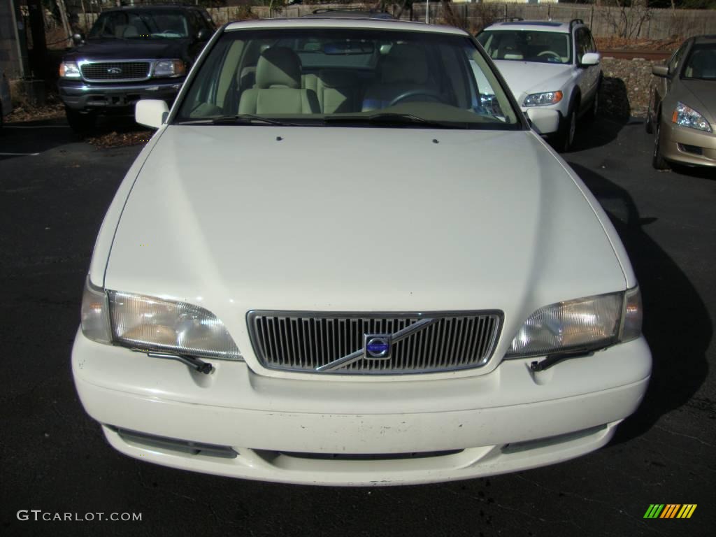 1999 S70  - White / Taupe photo #3