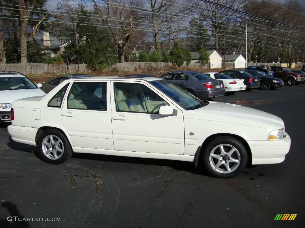1999 S70  - White / Taupe photo #6