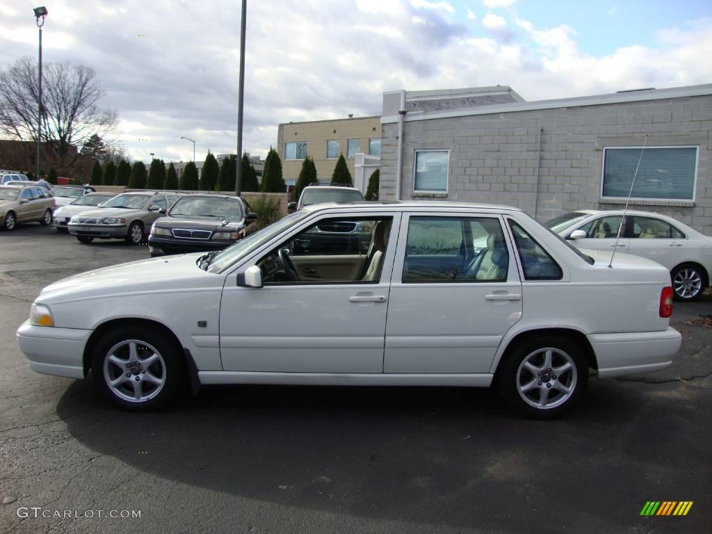 1999 S70  - White / Taupe photo #10