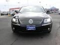 Black - Phaeton V8 4Motion Sedan Photo No. 3