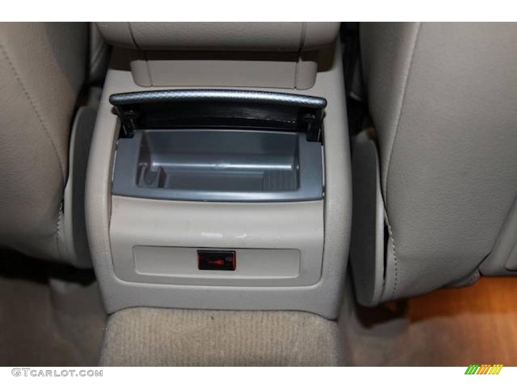 2002 A4 1.8T quattro Sedan - Polar White / Grey photo #19