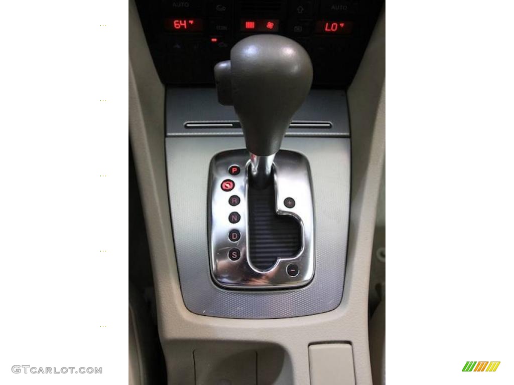 2002 A4 1.8T quattro Sedan - Polar White / Grey photo #26
