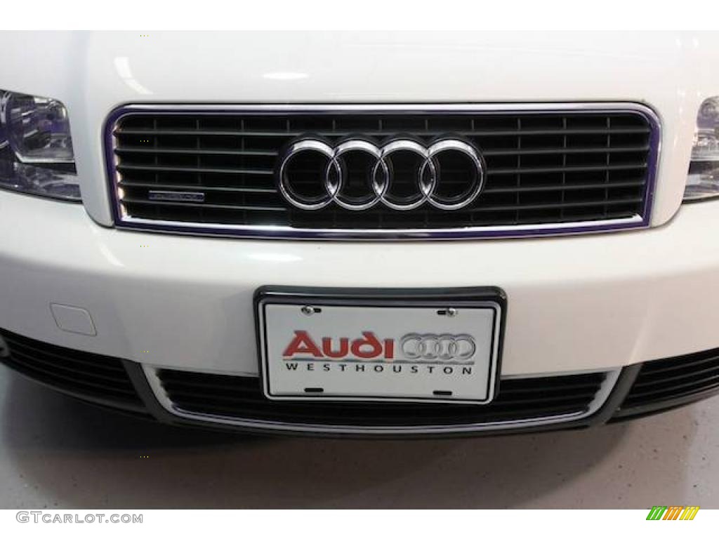 2002 A4 1.8T quattro Sedan - Polar White / Grey photo #35