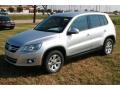 Reflex Silver Metallic - Tiguan S Photo No. 3