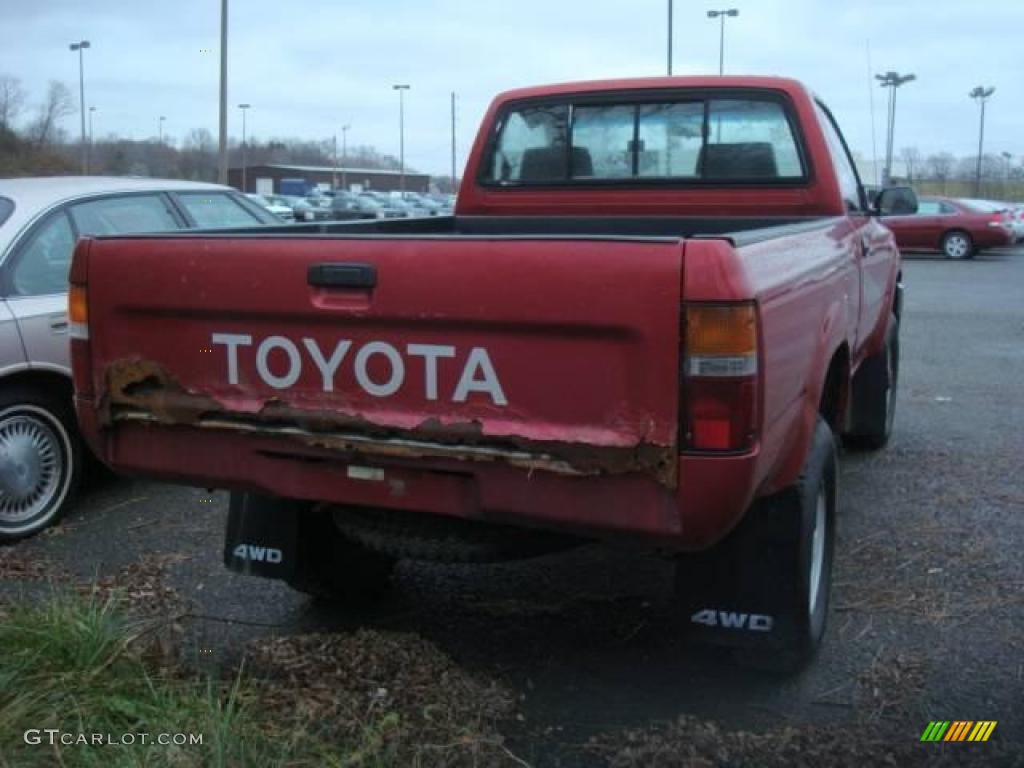 1993 Pickup Deluxe Regular Cab 4x4 - Red / Gray photo #2