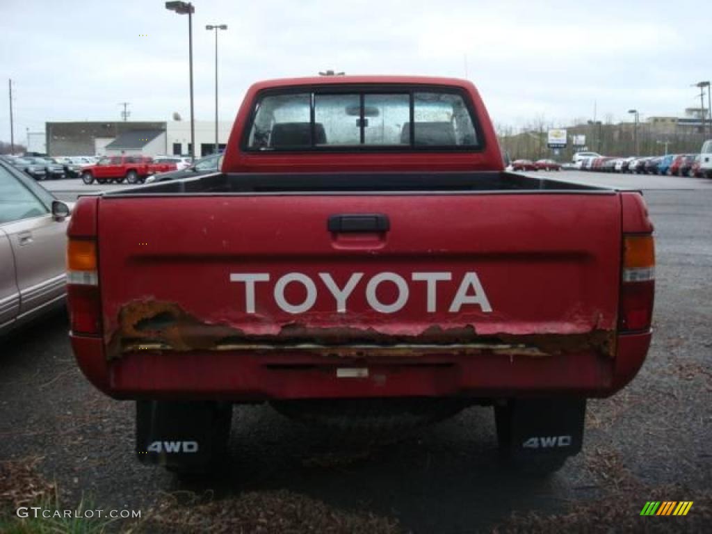 1993 Pickup Deluxe Regular Cab 4x4 - Red / Gray photo #3