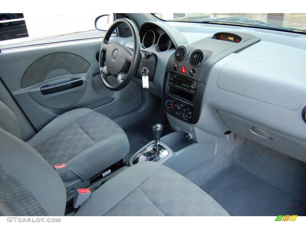 2005 Aveo LS Sedan - Pastel Blue Metallic / Gray photo #22