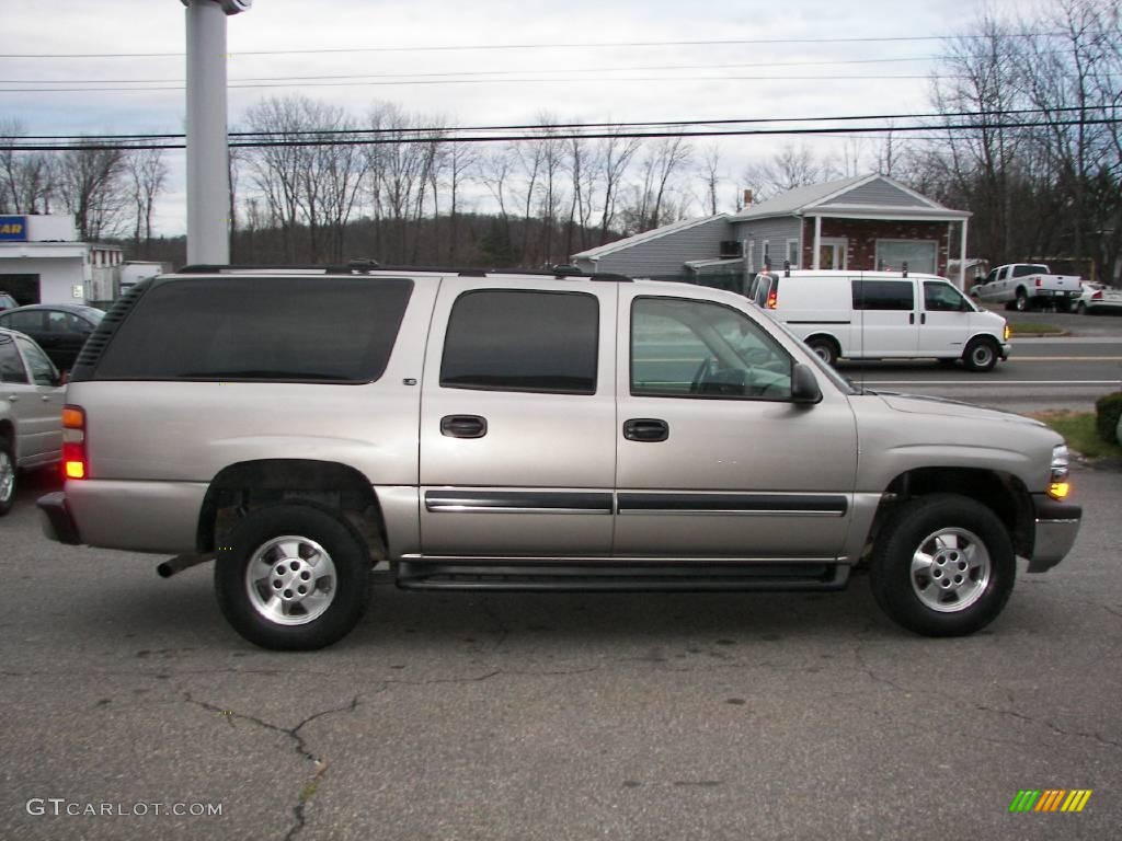 2001 Suburban 1500 LS 4x4 - Light Pewter Metallic / Tan photo #21