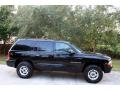 Black - Durango SLT 4x4 Photo No. 15
