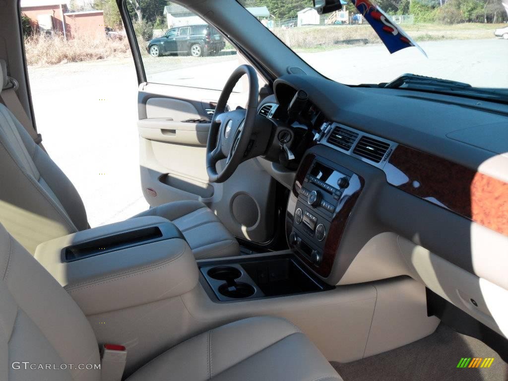 2009 Silverado 1500 LT Z71 Crew Cab 4x4 - Black / Light Cashmere photo #15