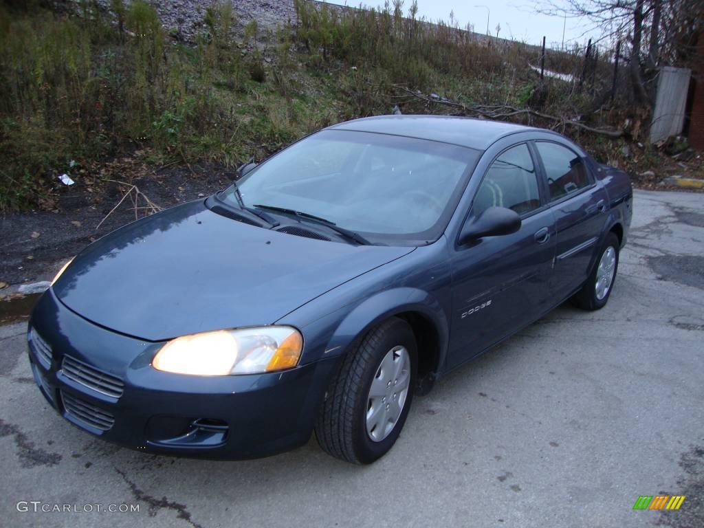 2001 Stratus SE Sedan - Deep Sapphire Blue Pearl / Dark Slate Gray photo #3