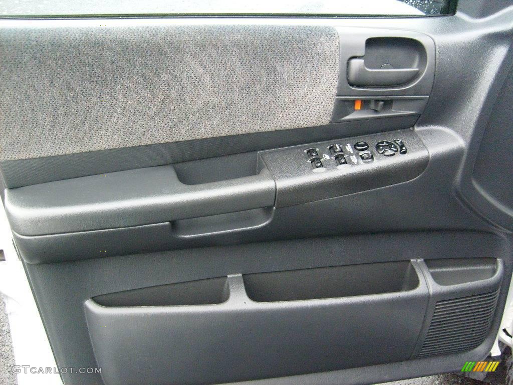 2003 Dakota Sport Quad Cab 4x4 - Bright Silver Metallic / Dark Slate Gray photo #11