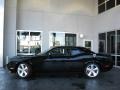 Brilliant Black Crystal Pearl - Challenger SRT8 Photo No. 5