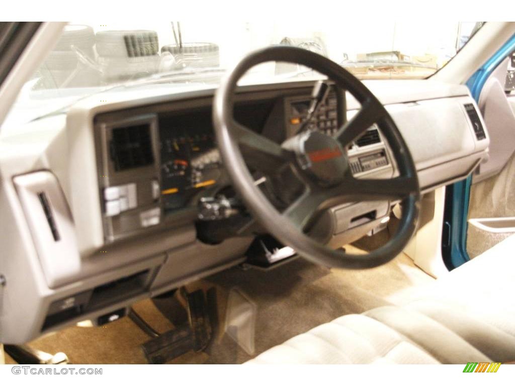 1994 C/K C2500 Extended Cab - Light Quasar Blue Metallic / Gray photo #9