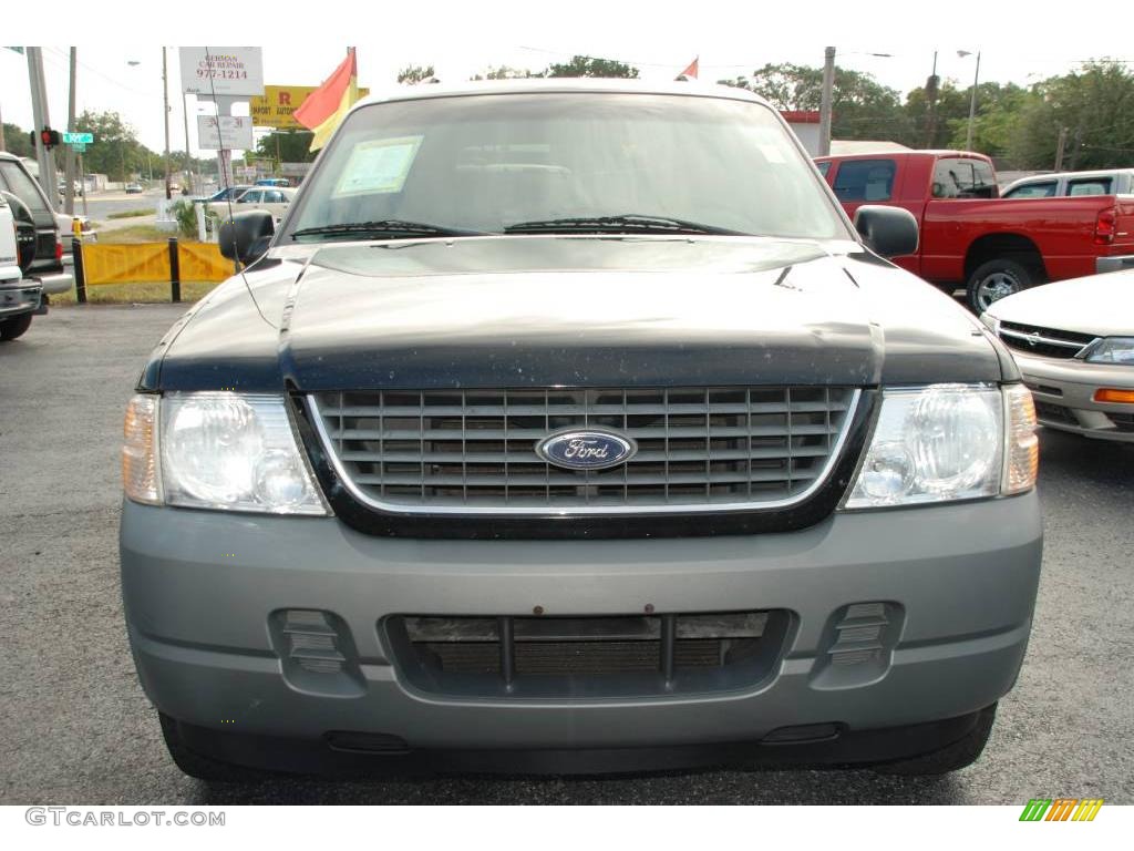2002 Explorer XLS 4x4 - Black Clearcoat / Graphite photo #8