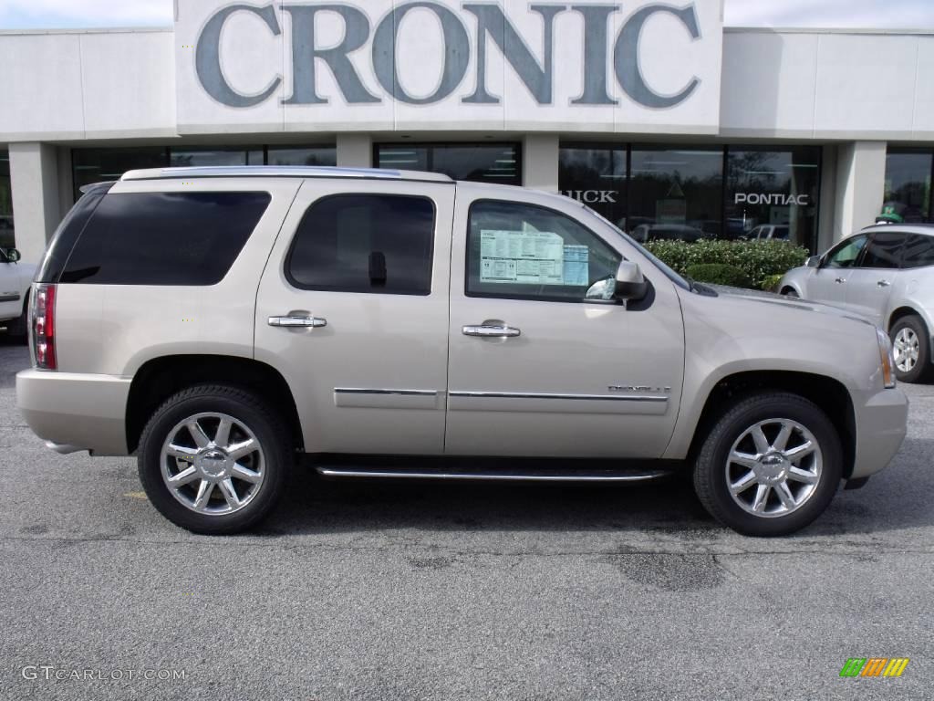 2009 Yukon Denali - Gold Mist Metallic / Cocoa/Light Cashmere photo #1