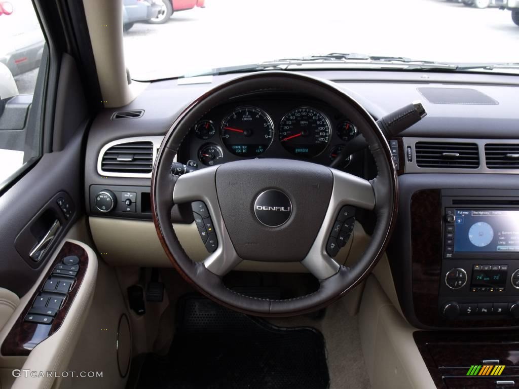 2009 Yukon Denali - Gold Mist Metallic / Cocoa/Light Cashmere photo #20