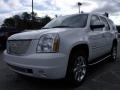 2010 Summit White GMC Yukon Denali  photo #4