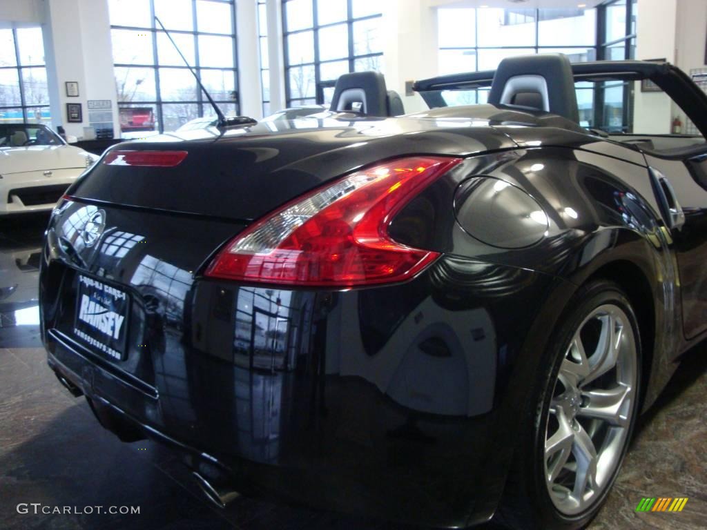 2010 370Z Sport Touring Roadster - Magnetic Black / Black Leather photo #19