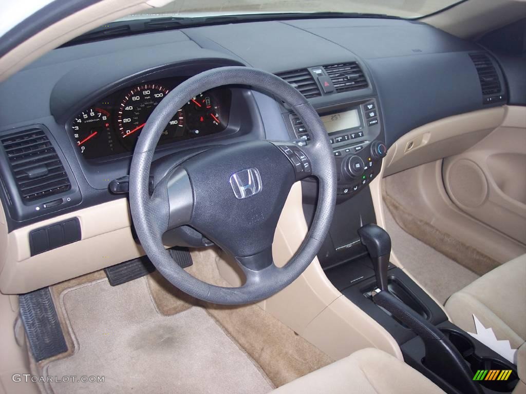 2007 Accord LX Coupe - Taffeta White / Ivory photo #14