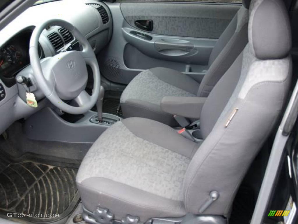 2005 Accent GLS Coupe - Ebony Black / Gray photo #8