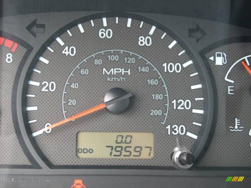 2005 Accent GLS Coupe - Ebony Black / Gray photo #13