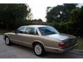 Topaz Metallic - XJ XJ8 Photo No. 9