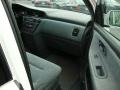 2001 Taffeta White Honda Odyssey EX  photo #17