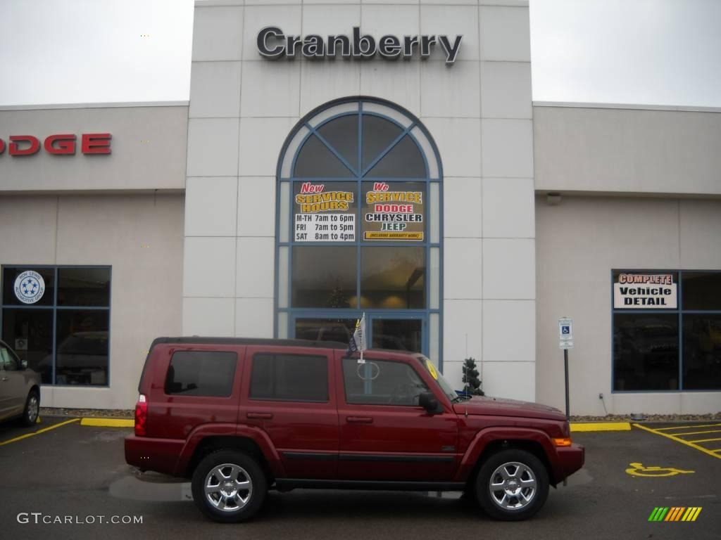 Red Rock Pearl Jeep Commander