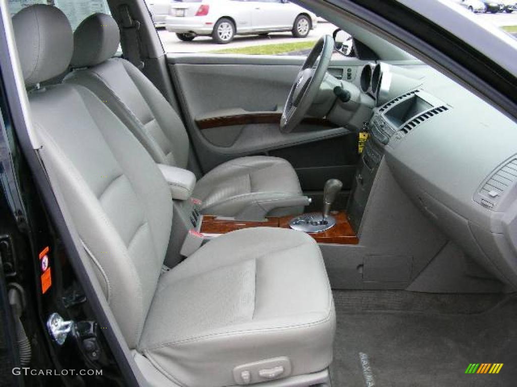 2004 Maxima 3.5 SL - Onyx Black / Frost Gray photo #13