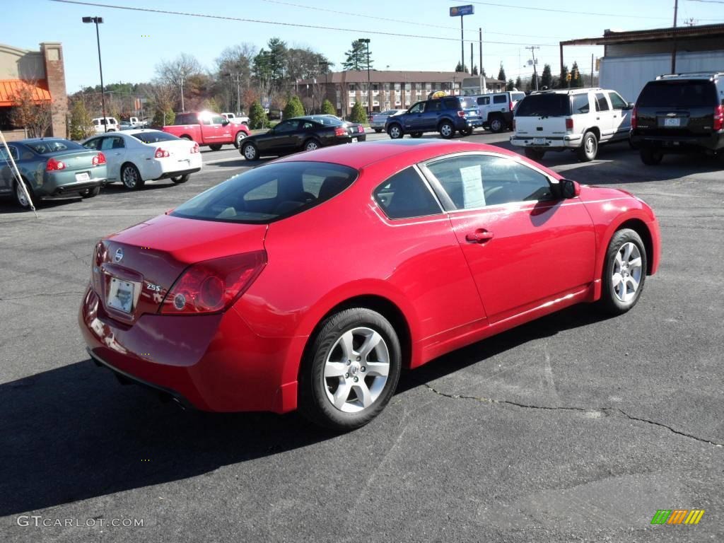 2008 Altima 2.5 S Coupe - Code Red Metallic / Charcoal photo #4