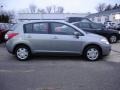 Magnetic Gray - Versa 1.8 S Hatchback Photo No. 3