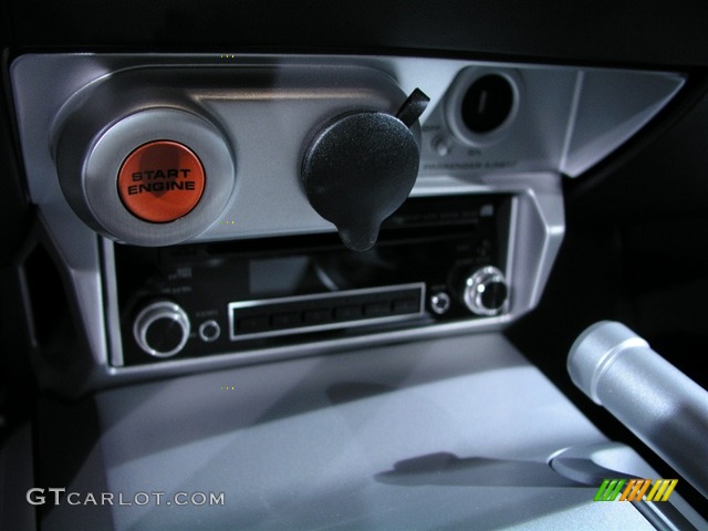 2006 Ford GT Standard GT Model Controls Photo #227493