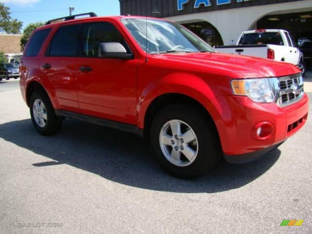 2009 Escape XLT V6 - Torch Red / Charcoal photo #2