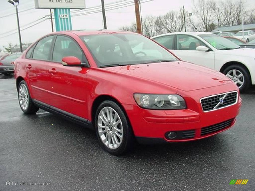 2005 S40 T5 - Passion Red / Off Black photo #8