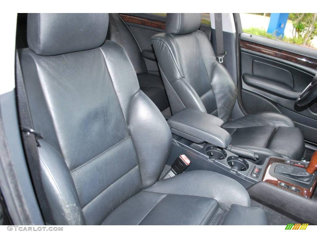 2002 3 Series 325i Sedan - Jet Black / Black photo #26