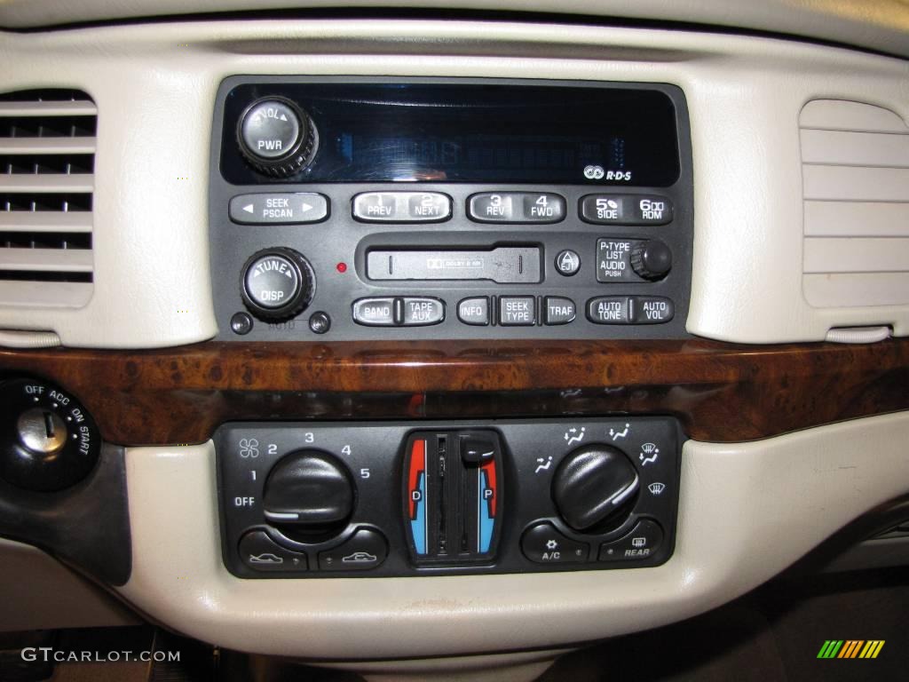 2002 Impala  - White / Neutral photo #8