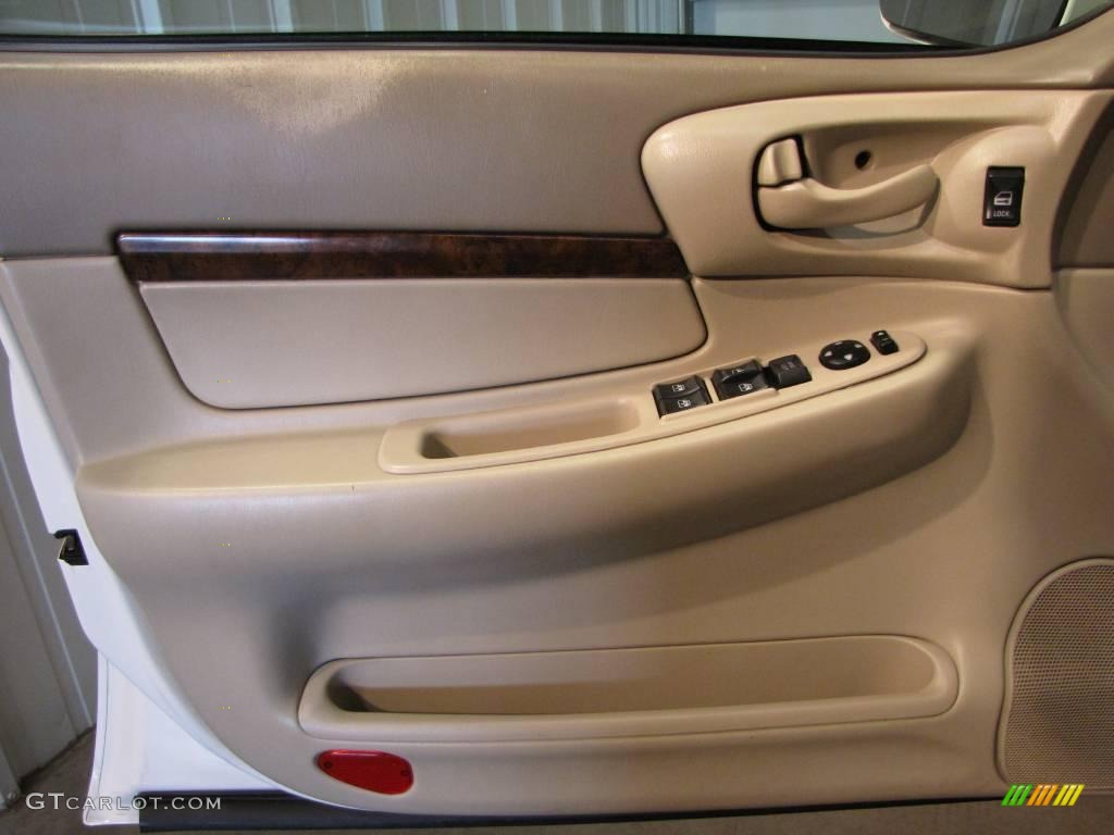 2002 Impala  - White / Neutral photo #13