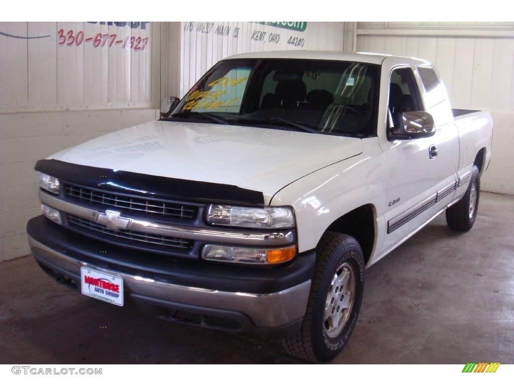 2002 Silverado 1500 LS Extended Cab 4x4 - Summit White / Graphite Gray photo #3