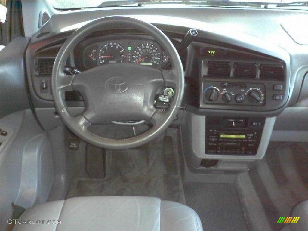 1998 Sienna XLE - Dark Green Metallic / Gray photo #5