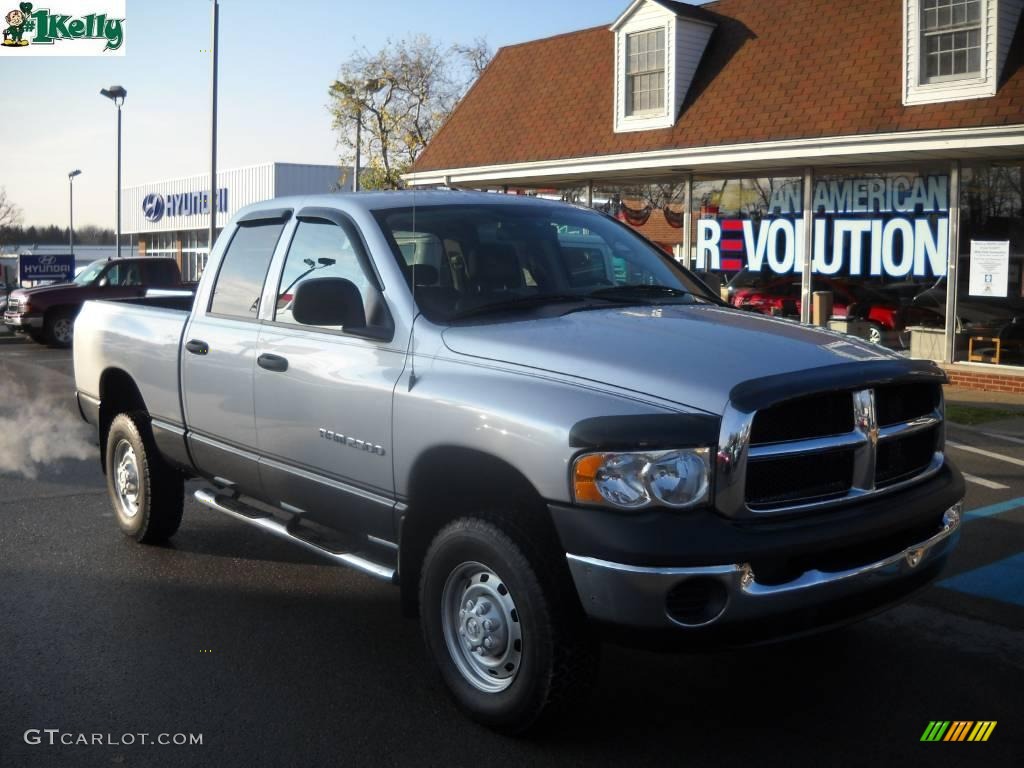 2005 Ram 2500 ST Quad Cab 4x4 - Bright Silver Metallic / Dark Slate Gray photo #1