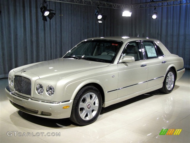 2007 Arnage R - Porcelain / Portland photo #1