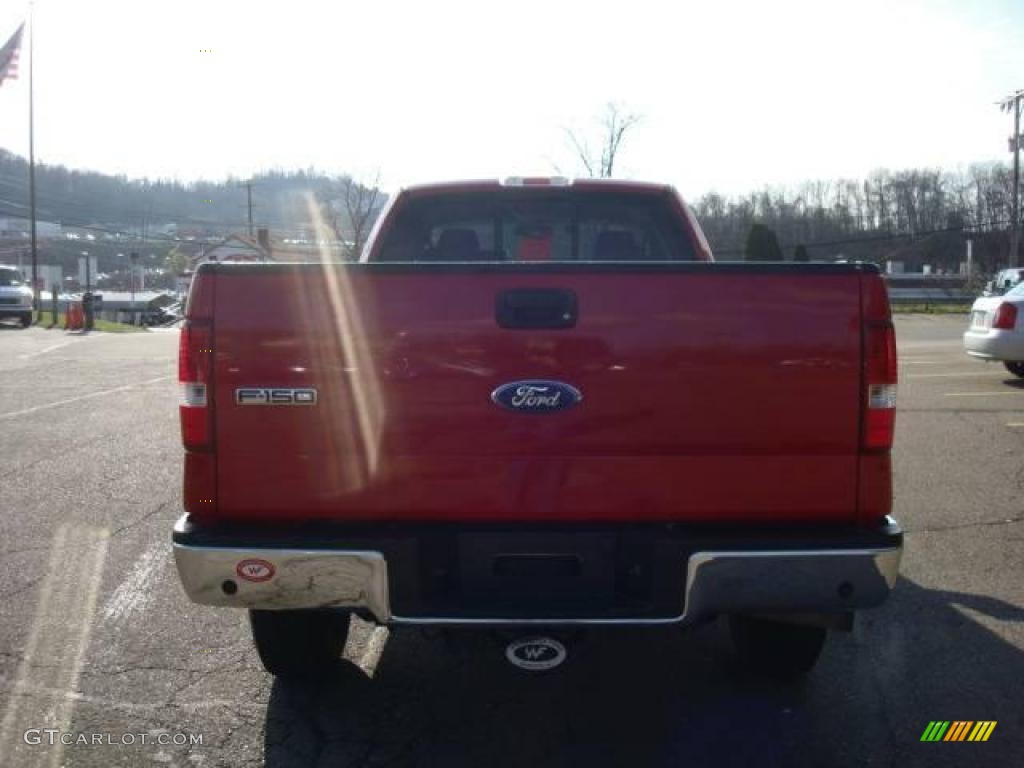 2006 F150 XL SuperCab 4x4 - Bright Red / Medium Flint photo #3