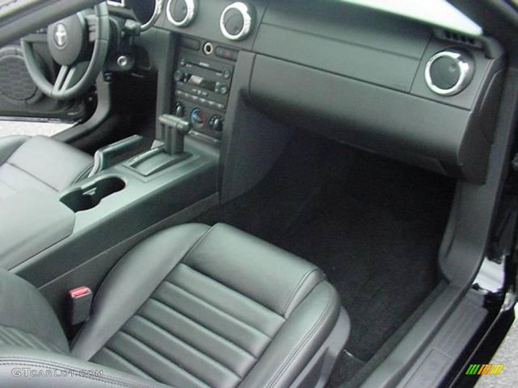 2007 Mustang GT Premium Convertible - Black / Dark Charcoal photo #4