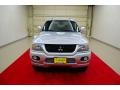 Summit White - Montero Sport Limited Photo No. 2