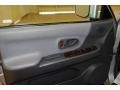 Summit White - Montero Sport Limited Photo No. 15